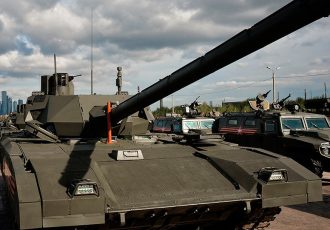 تمایل هند برای خرید تانک تی-۱۴ آرماتای روسی