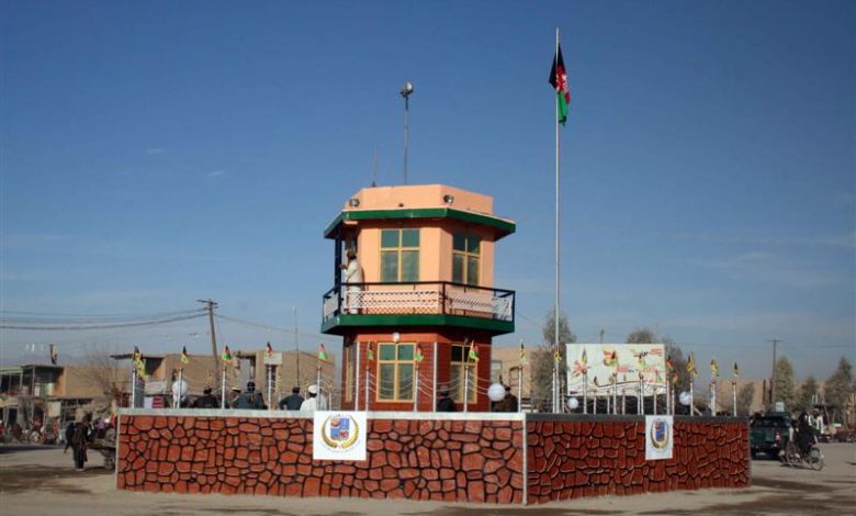 حمله‌ی طالبان بر پاسگاه‌های امنیتی در ترینکوت ارزگان