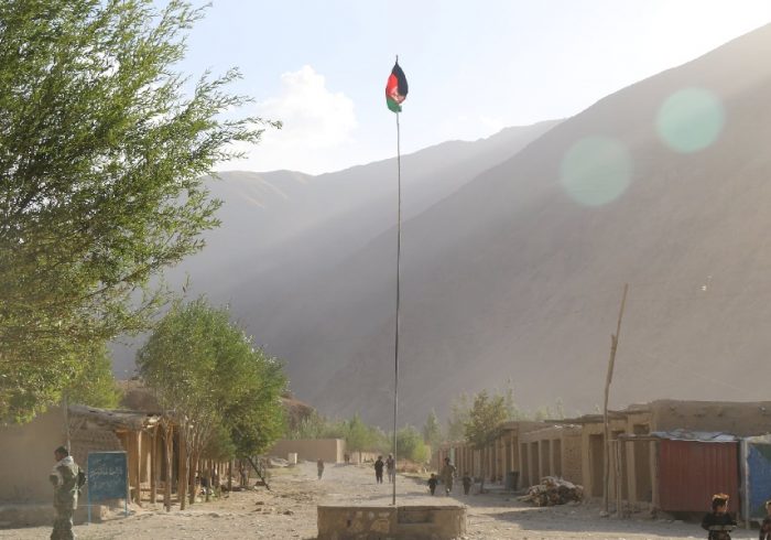 پولیس بدخشان از پاک‌سازی کامل ولسوالی کران‌ومنجان از وجود گروه طالبان خبر داد