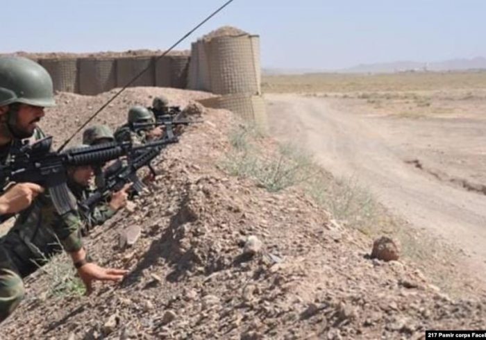 در حمله طالبان بر پوسته‌های امنیتی در بدخشان،۱۷ شورشی کشته شدند