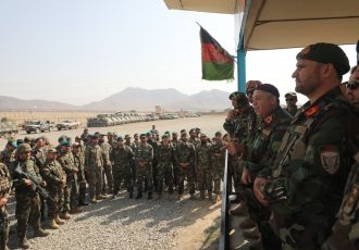 والی کابل: کاهش هم‌آهنگی نظامی در ولسوالی‌های شمال کابل، نواحی پایتخت را تهدید می‌کند
