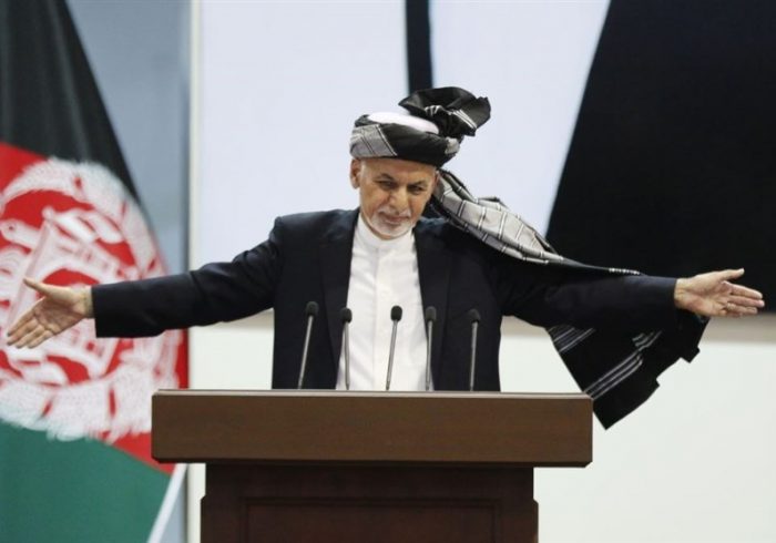 اشرف غنی: اجازه فروپاشی نظام کنونی در روند صلح افغانستان را نمی‌دهیم