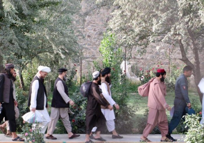 امروز شش زندانی جنجالی گروه طالبان به قطر فرستاده می‌شوند