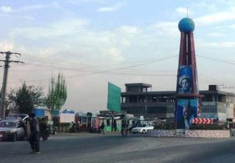 حملۀ آمر کنترل منطقه‌یی فرماندهی پولیس قره‌باغ کابل بر ساختمان این فرماندهی