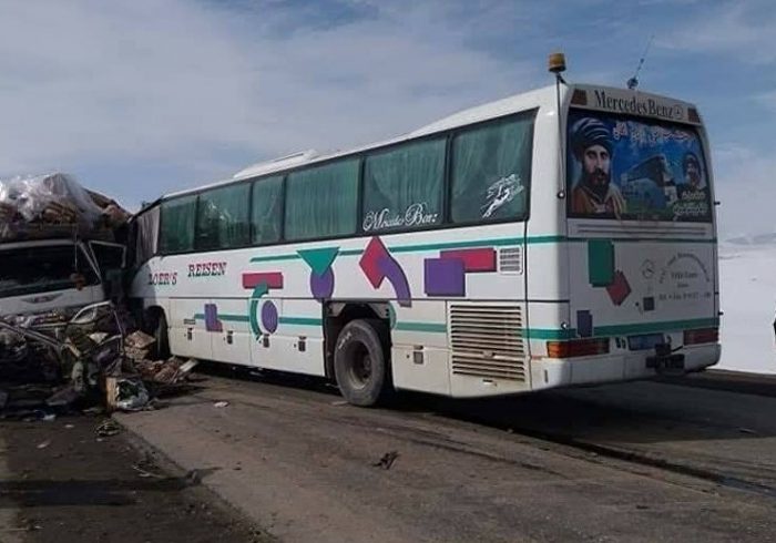 حادثه ترافیکی در ننگرهار ۸ تن را زخمی کرد