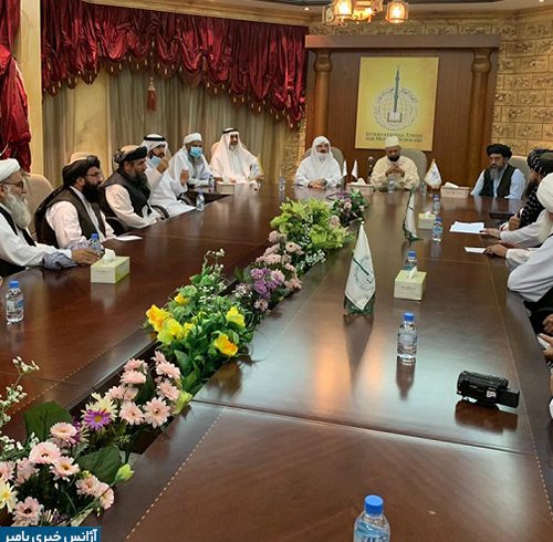 رئیس نهاد جهانی علمای اسلام با هیئت مذاکره کننده طالبان دیدار کرد