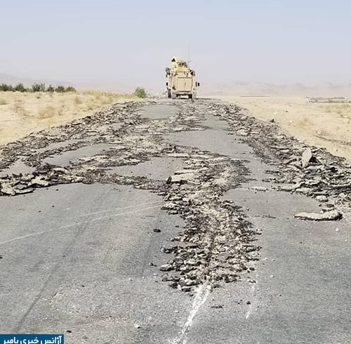 طالبان شاهراه عمومی قندهار- ارزگان را تخریب کردند
