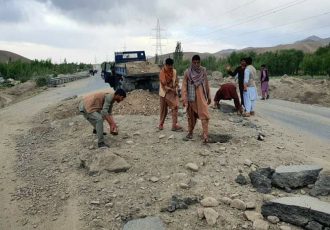 شاهراه کابل – قندهار بازسازی می‌شود