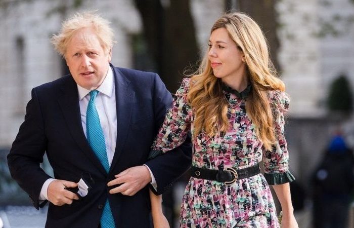 ازدواج مخفیانه‌ی نخست‌وزیر بریتانیا با نامزدش