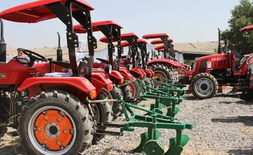 تراکتور و ماشین‌آلات زراعت ساخت جمهوری چک وارد افغانستان می‌شود
