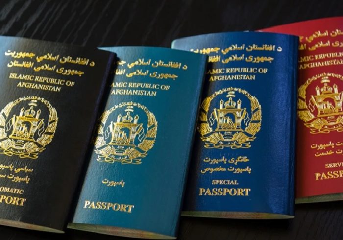 طالبان: خبرتوقف صدور پاسپورت با لوگوی جمهوری واقعیت ندارد