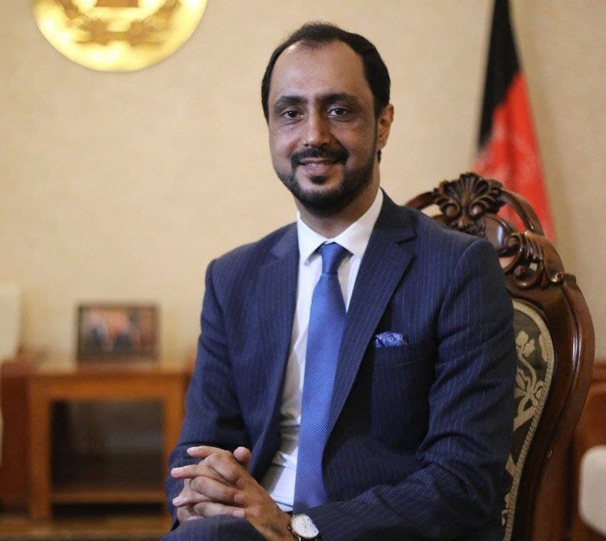 سفیر افغانسان در چین از سمت‌اش استعفا داد