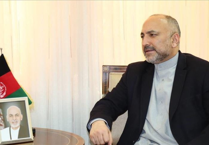 اتمر: دیپلماتان افغانستان در تلاش کمک به شهروندان افغانستان در اوکراین هستند