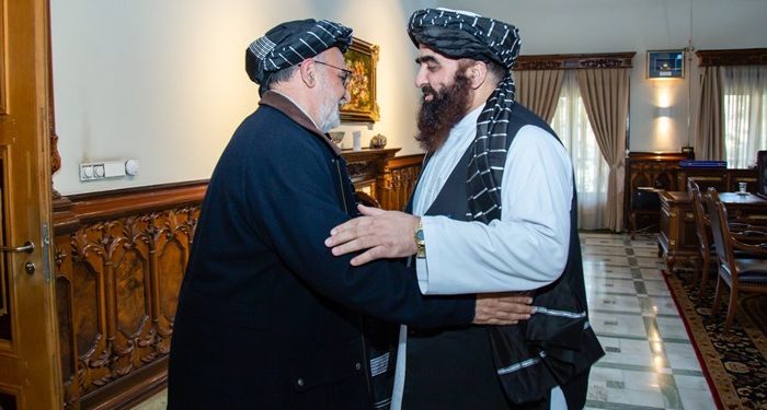 استقبال طالبان از بازگشت نماینده «اشرف غنی» به افغانستان