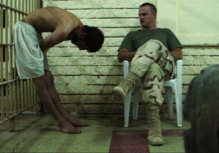 افشای برگ جدیدی از جنایات آمریکا در افغانستان/ استفاده از زندانی برای آموزش تکنیک‌های شکنجه