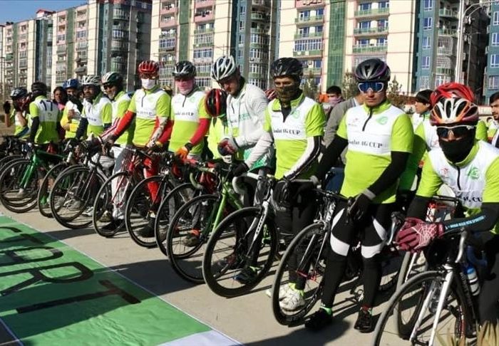 آغاز مسابقه دوچرخه‌سواری در افغانستان