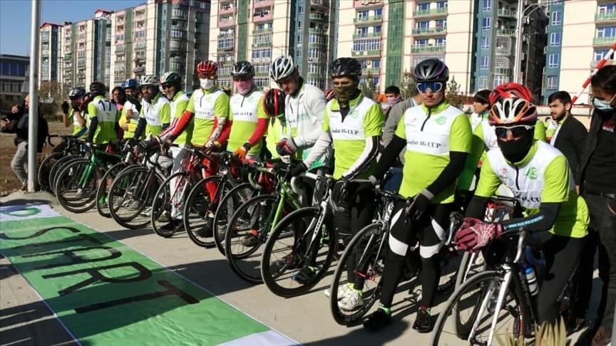 آغاز مسابقه دوچرخه‌سواری در افغانستان