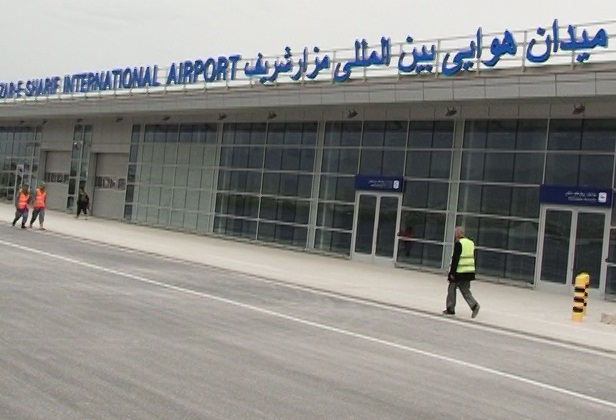 ازبکستان بازسازی فرودگاه مزارشریف را تکمیل می کند