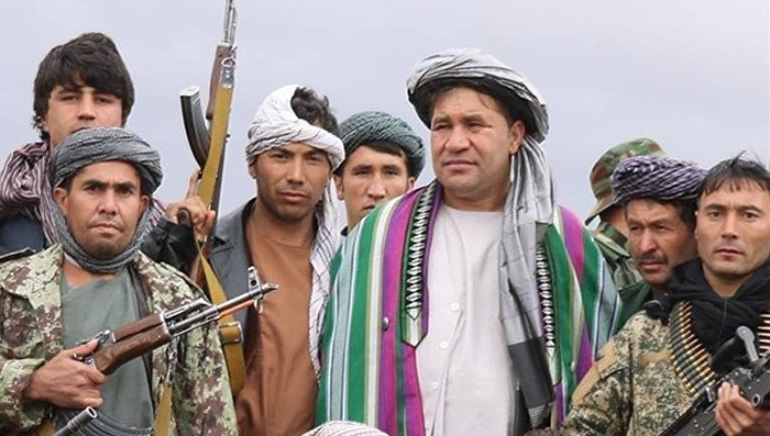 دسترخوان طالبان هموارتر می‌شود؛ قیصاری به طالبان بیعت می‌کند