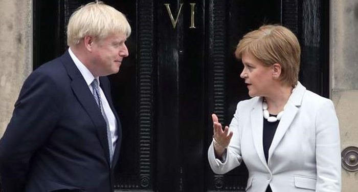 اسکاتلند: همه‌پرسی استقلال باید برگزار شود؛ بریتانیا احترامی برای دموکراسی قائل نیست
