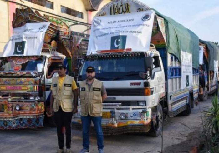 محموله‌های کمکی ایران، قطر و پاکستان به زلزله زدگان به کابل رسید
