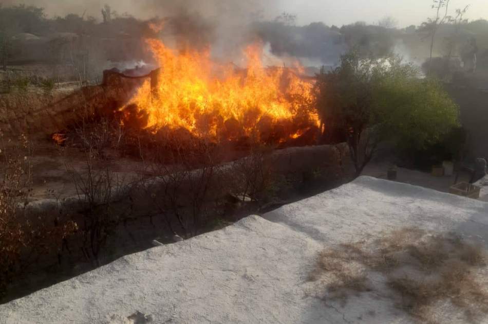 آتش‌سوزی در قریۀ «بالا مردیان» فیض‌آباد؛ سوختن ۱۲۰ منزل و بیجا شدن بیش از ۸۰۰ خانواده