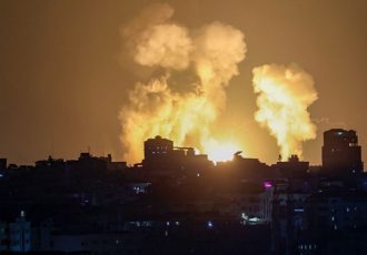 نوار غزه زیر بمباران رژیم غاصب اسرائیل/شهادت و زخمی شدن بیش از ۹۰ نفر