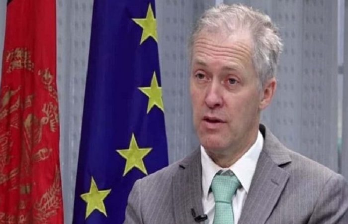 رئیس نمایندگی اتحادیه اروپا در افغانستان، اخراج شد