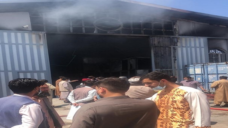 مهار آتش سوزی در کارخانه تولیدی شرکت بیرنج