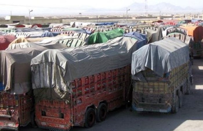 توقف واردات میوه افغانستان از سوی پاکستان