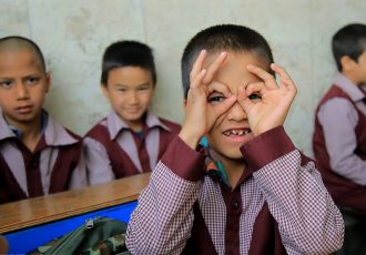 تحصیل ۵۲۰ هزار دانش آموز افغانستانی در ایران