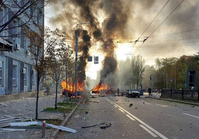 چندین انفجار مهیب «کی یف» پایتخت اوکراین را لرزاند