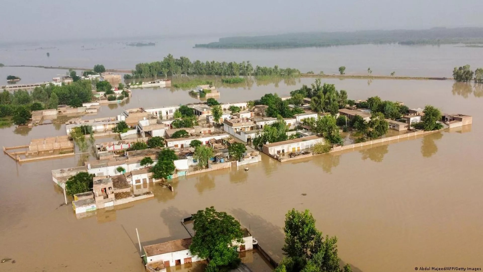 تلفات و خسارات زیاد سیلاب ویرانگر در بدخشان