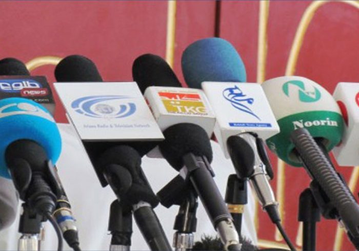 تاکید وزارت خارجه حکومت سرپرست به فعالیت آزادانه رسانه‌ها در افغانستان