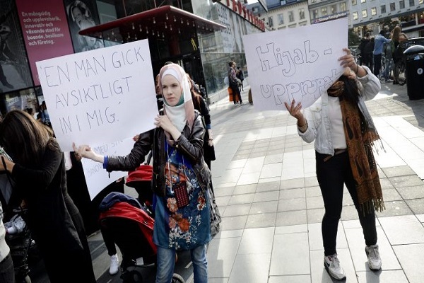 حمله به يک زن باحجاب در سوئد