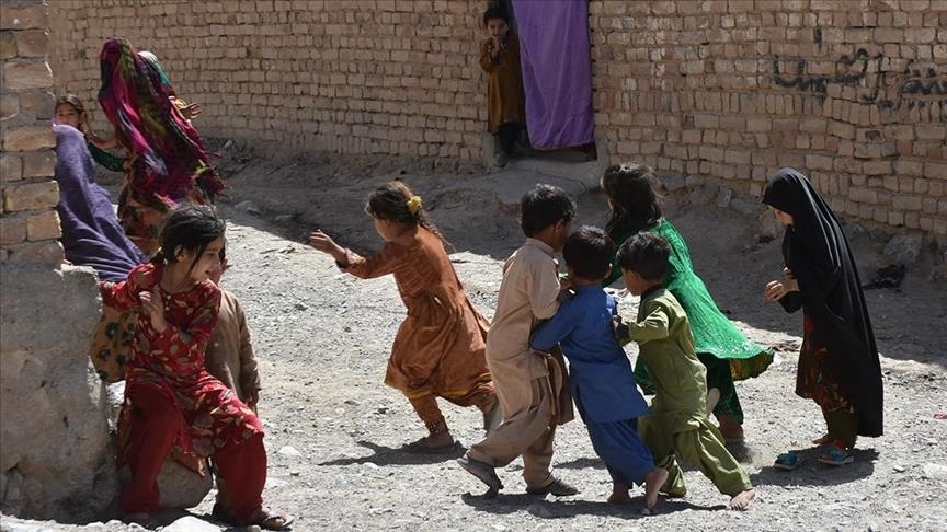 شش میلیون کودک افغانستان در آستانه قحطی قرار دارند