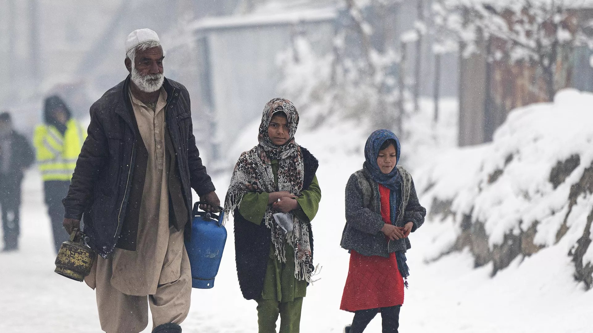 طالبان: تلفات حوادث زمستانی به ۱۶۶ نفر رسیده‌است