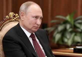 پوتین: غرب تمایل دارد روسیه تجزیه شود/ ناتو در جنایات جنگی سهیم است