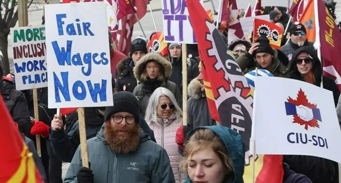 اعتصاب کارمندان دولت کانادا تشدید می‌شود
