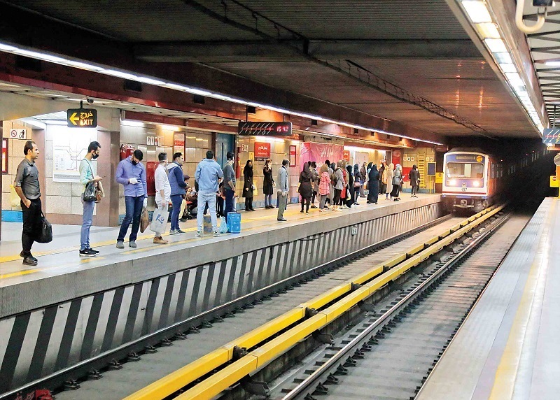 شهروندان افغانستان فعلا از متروی شهر تهران رایگان استفاده کنند
