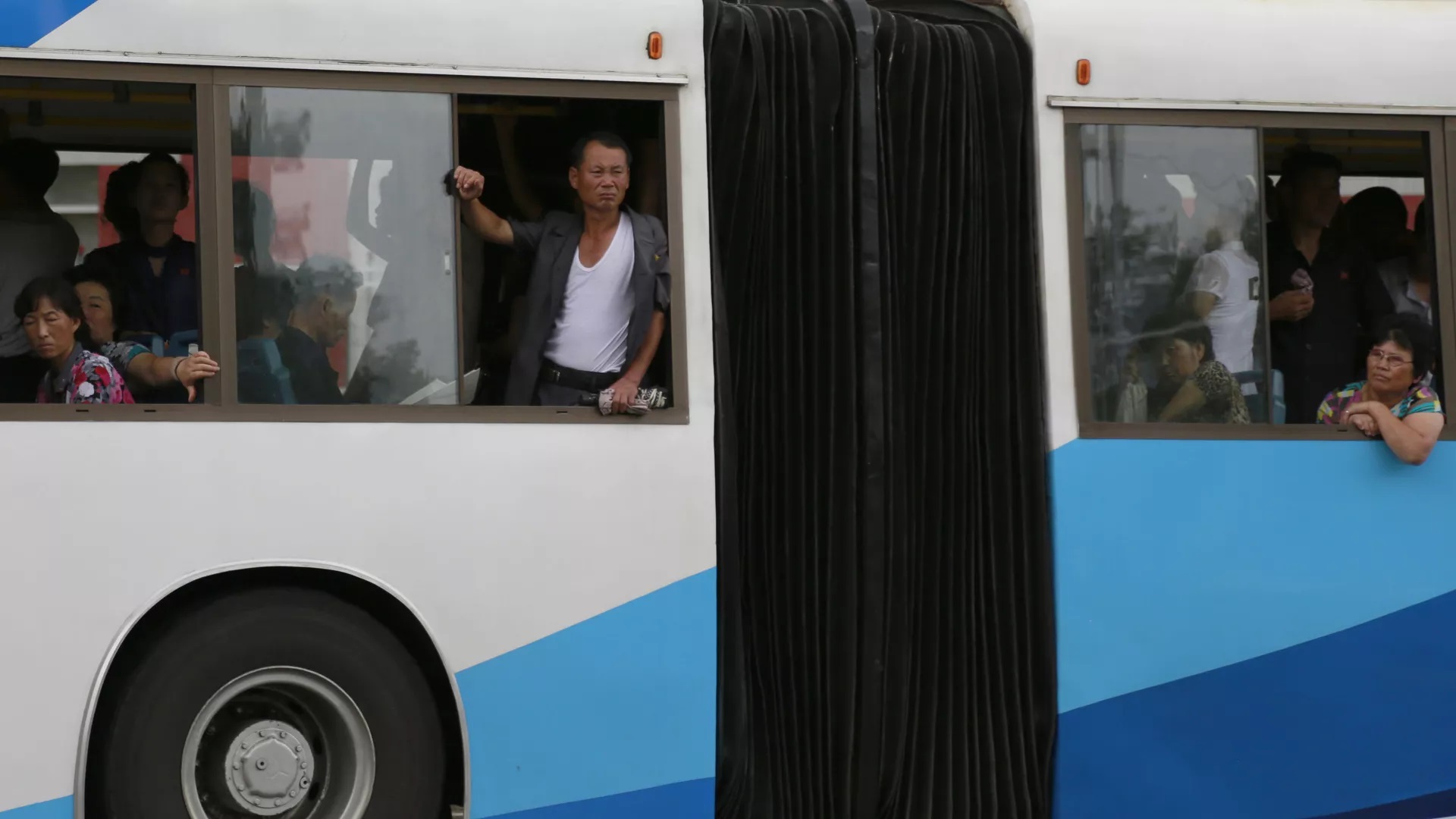 از سرگیری فعالیت اتوبوس های برقی در کابل