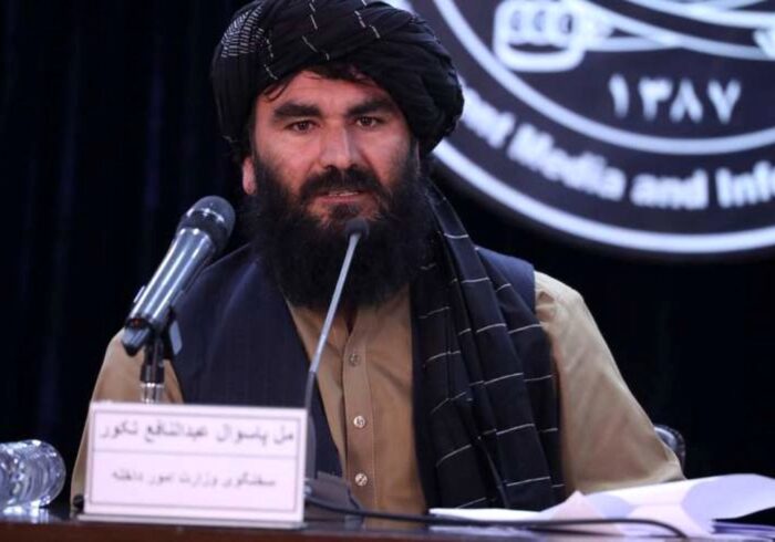 سخنگوی وزارت امور داخله می‌گوید که طالبان خواهان نبرد باهمسایه نیست