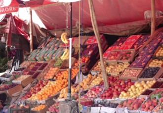 انتقاد بازرگانان و فروشندگان میوه تازه از نبود سردخانه