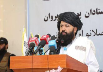 سفر سرپرست وزارت تحصیلات عالی گروه طالبان به شهر کازان روسیه