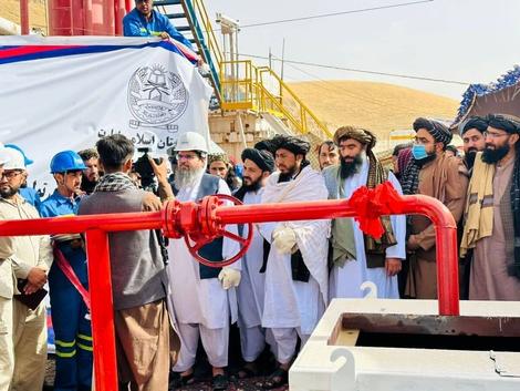 آغاز تولید نفت در افغانستان با کمک چینی ها