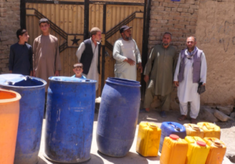 شکایت پایتخت‌نشینان از کم‌بود آب آشامیدنی در کابل