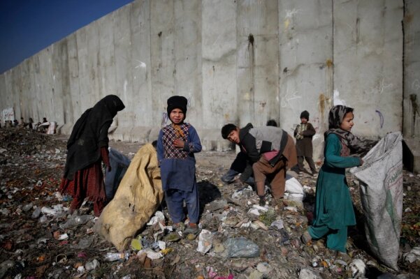 قطع کمک «برنامه جهانی غذا» به هشت میلیون شهروند افغان