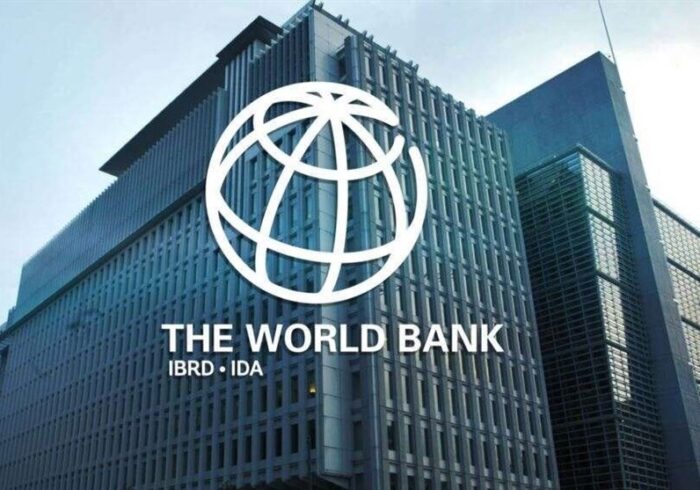 بانک جهانی: ارزش پول ملی افغانستان افزایش و بهای مواد خوراکی کاهش یافته است