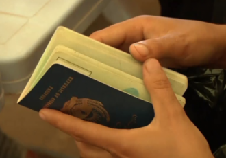 آغاز روند توزیع پاسپورت برای شهروندان افغانستان در سه کشور