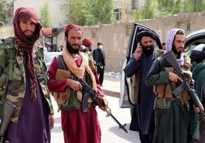 طالبان خطاب به آمریکایی‌ها: پول بدهید تا همکاری و مذاکره کنیم